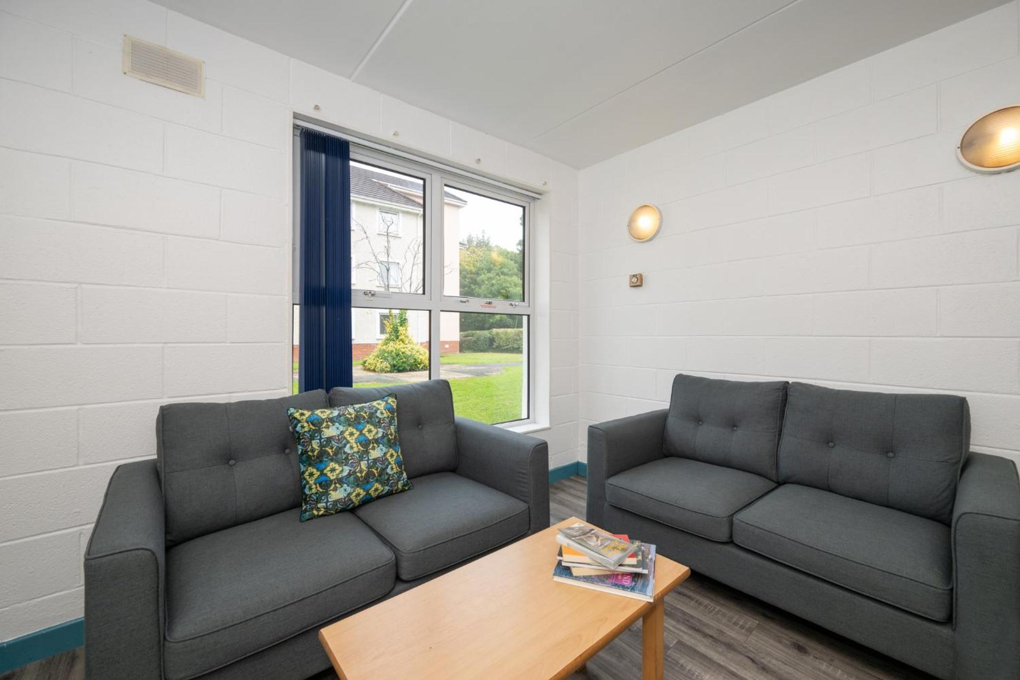 Castlewhite - Ucc Summer Beds Корк Экстерьер фото